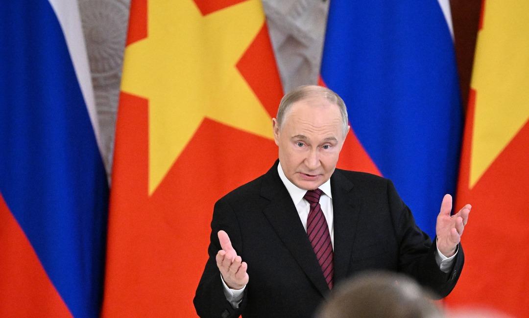 AA-20250511-37911655-37911631-PUTIN_VIETNAM_KOMUNIST_PARTISI_MERKEZ_KOMITESI_GENEL_SEKRETERI_TO_LAMI_KABUL_ETTI