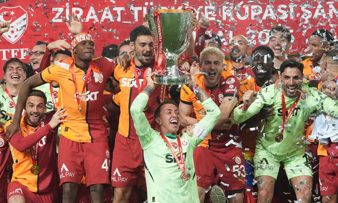 AA-20250514-37954148-37954145-TURKIYE_KUPASINDA_SAMPIYON_GALATASARAY
