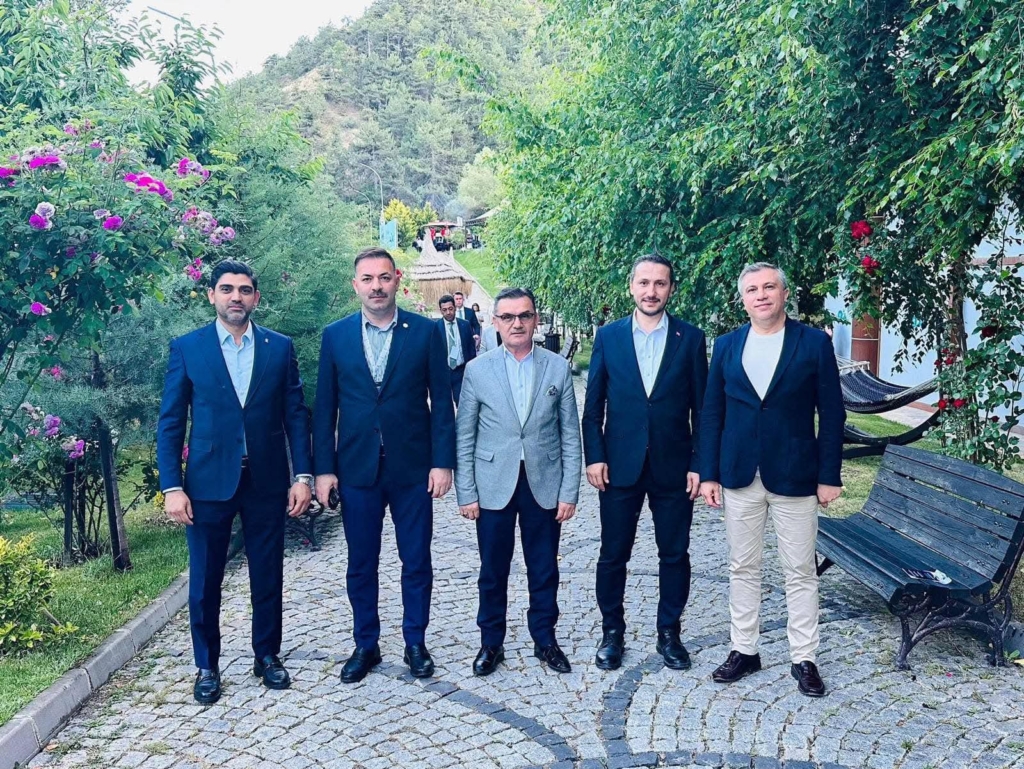 AK Parti Bartın İl Başkanı Yaşar Arslan, Genel Merkez Teşkilat Başkanlığı Kampına Katıldı