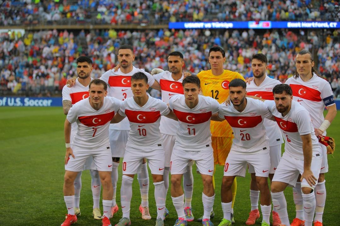 755368_A-MILLI-FUTBOL-TAKIMI-HAZIRLIK-MACINDA-A