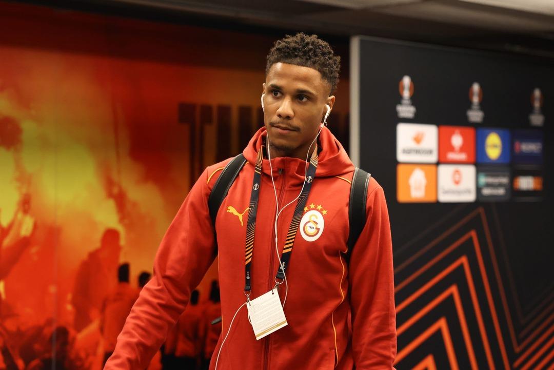 Galatasaray da yaprak dökümü başladı! Ismaıl Jacops için dünya devi Milan Cimbom un kapısını çalacak... 2