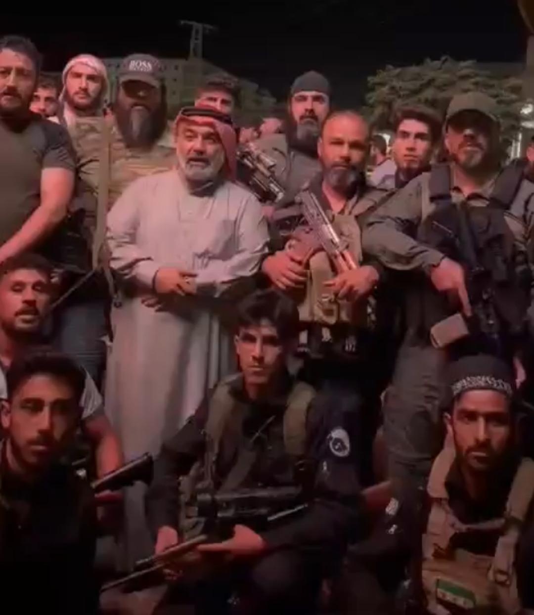 İsrail-Suriye savaşı endişesi... Süveyda da tansiyon yükseldi! Arap aşiretler silahlandı, Dürzilere saldırı başlattı 3